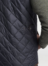 Peter Millar Essex Quilted Travel Vest | Black