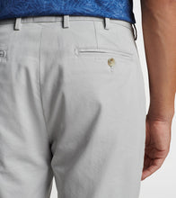 Peter Millar Pilot Twill Short | Light Grey
