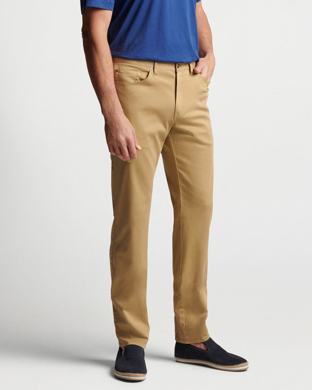 khaki pants