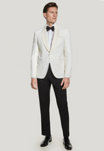 Jack Victor Super 120's Wool Cream Dinner Jacket
Super 120's