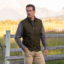 MADISON CREEK OUTFITTERS Asheville Wool Vest (Forest Donegal)