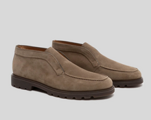 suede tan desert boots without laces