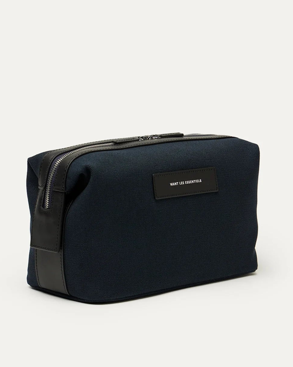WANT LES ESSENTIELS Kenyatta Organic Cotton Canvas Toiletry Bag (Navy)