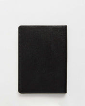 WANT LES ESSENTIELS Pearson Leather Passport Cover (Black)