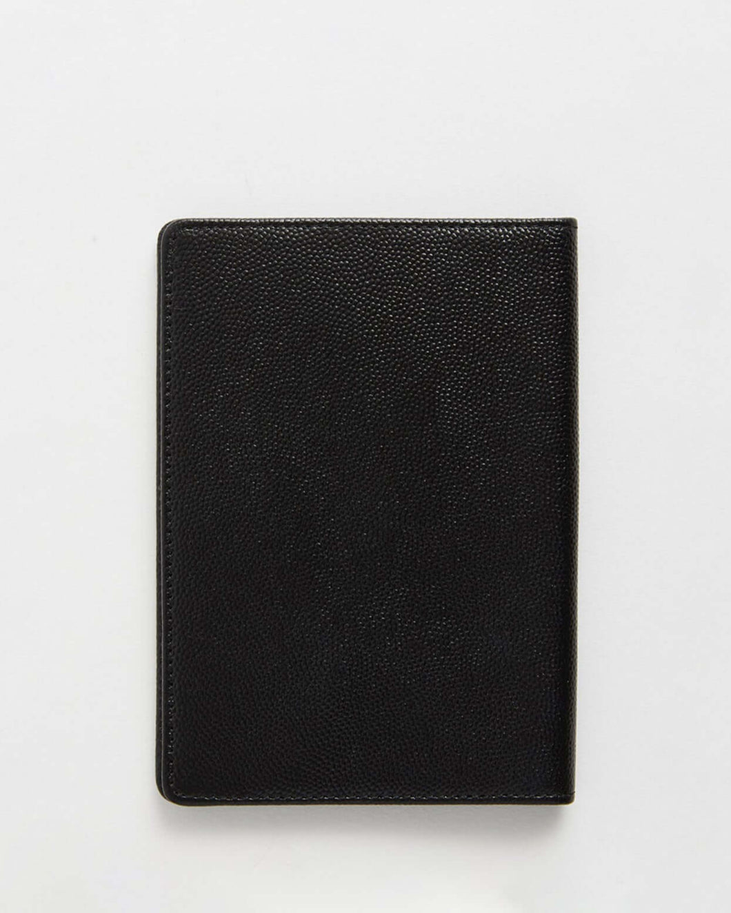 WANT LES ESSENTIELS Pearson Leather Passport Cover (Black)